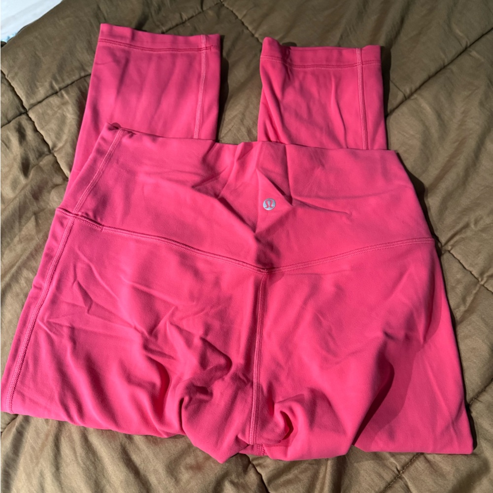 lululemon Align High-Rise Crop 21" Color Lip Gloss